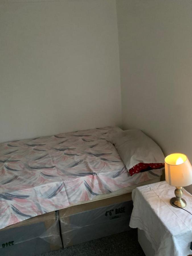 Arden Street Homestay *